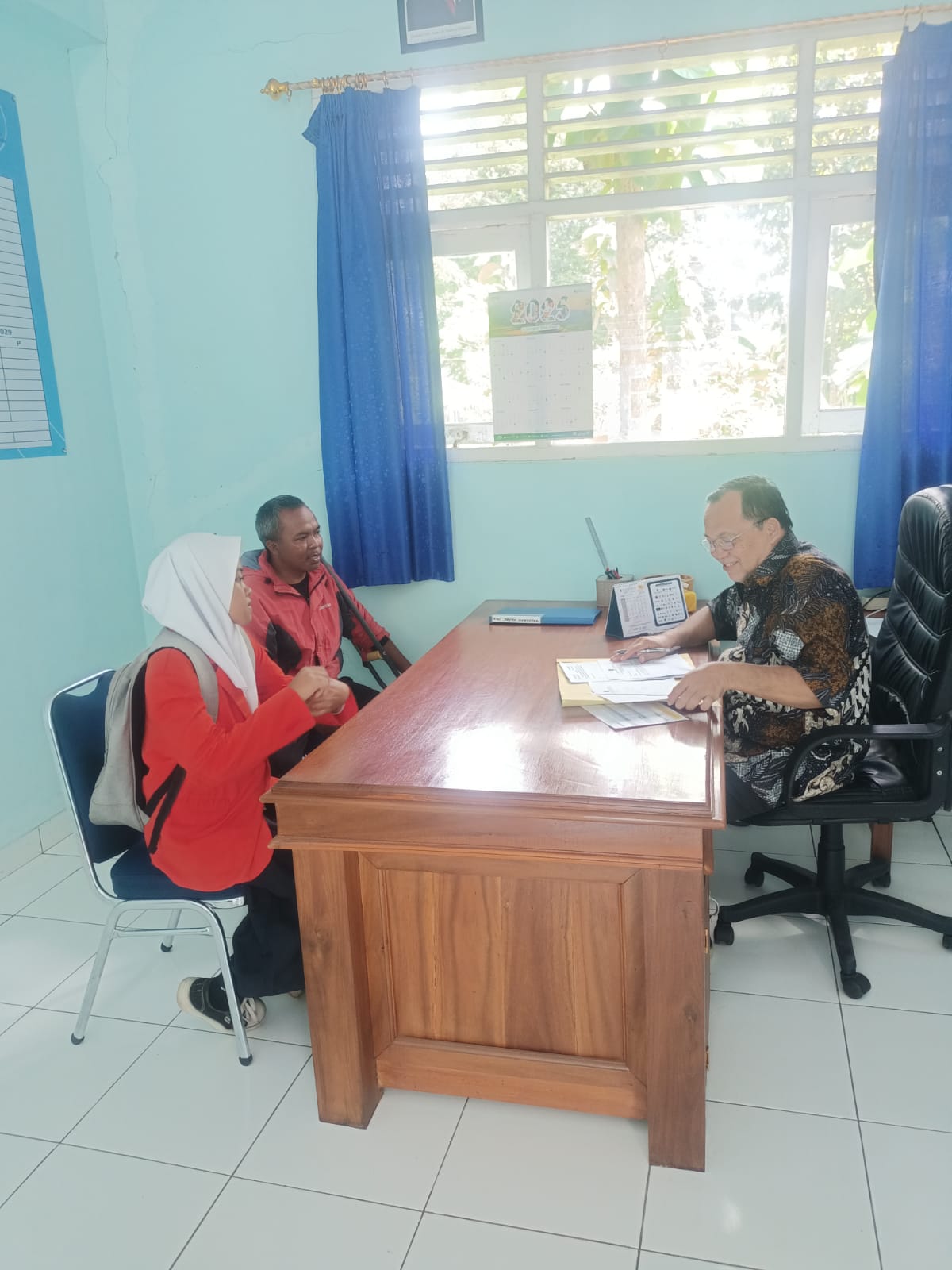 Calon Siswa Melakukan Wawancara